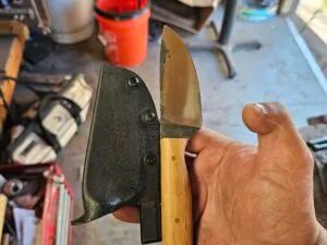 Skinning knife